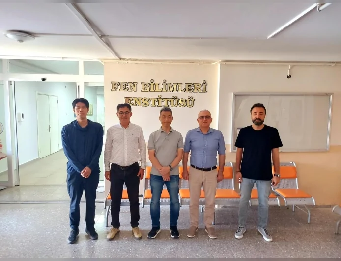 EÜ Fen Bilimleri Enstitüsü Yenilikçi Programlarıyla Geleceğin Bilim İnsanlarını Bekliyor