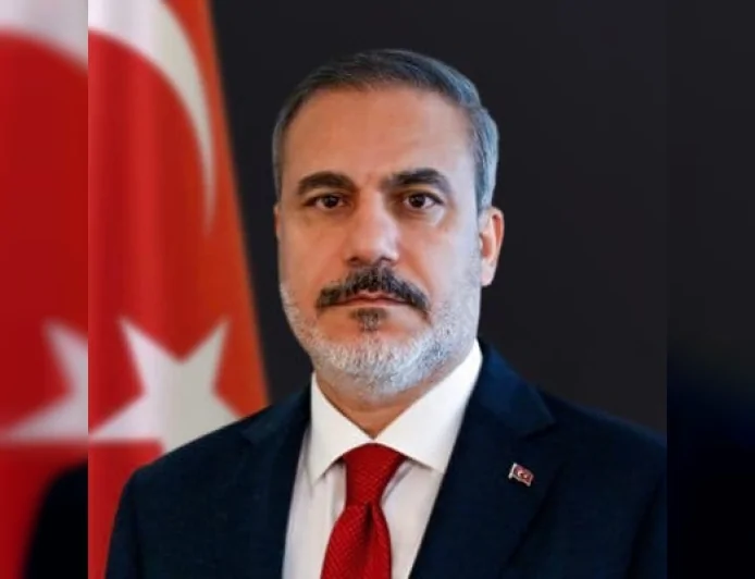 Dışişleri Bakanı Hakan Fidan: “Elazığ’ın deprem sonrası yaralarını sarması, konutların bitip teslim edilmesi gurur verici”