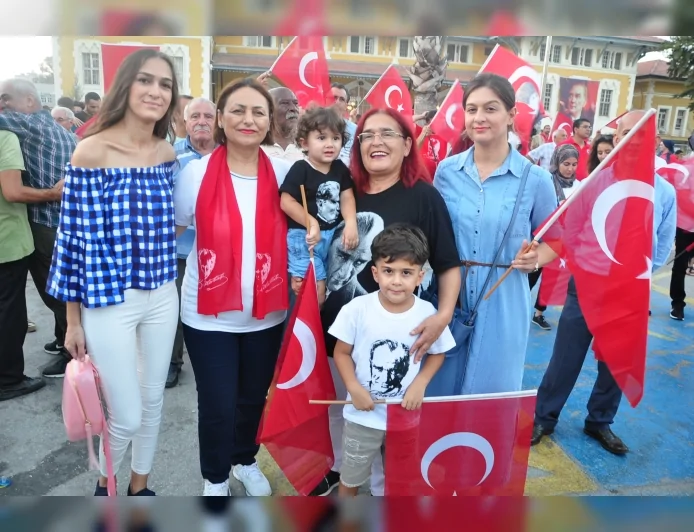 CHP Adana Milletvekili Dr. Müzeyyen Şevkin: “30 Ağustos, Bağımsızlığın ve Özgürlüğün Sönmeyen Meşalesidir”