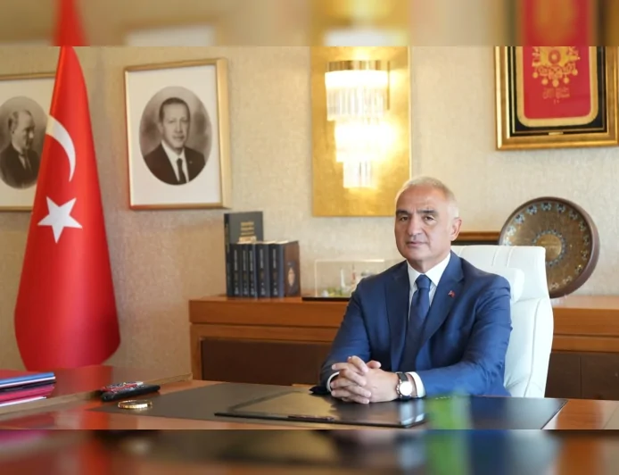Kültür ve Turizm Bakanı Mehmet Nuri Ersoy: “İstiklal ve istikbalimiz payidar kılınacaktır”
