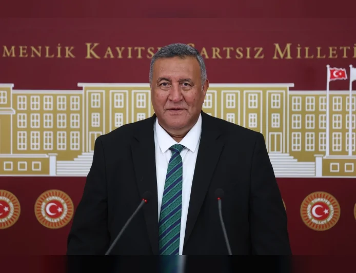 CHP Niğde Milletvekili Ömer Fethi Gürer: “Nohut üreticisi 32 liraya satıyor, tüketici 120 ila 170 lira arasında alıyor”
