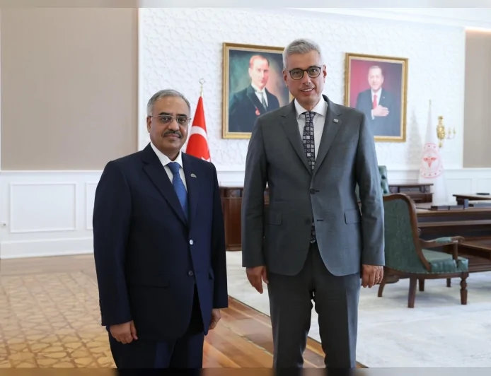 Sağlık Bakanı Prof. Dr. Kemal Memişoğlu: “Sağlık alanında uluslararası iş birliklerimizi geliştirmeye devam edeceğiz”