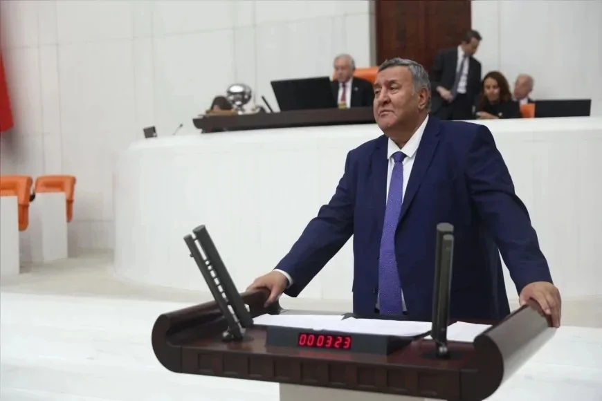 CHP Niğde Milletvekili Ömer Fethi Gürer: “Sosyal yardım rakamlarının artması başarı değil, yoksulluğun göstergesidir”