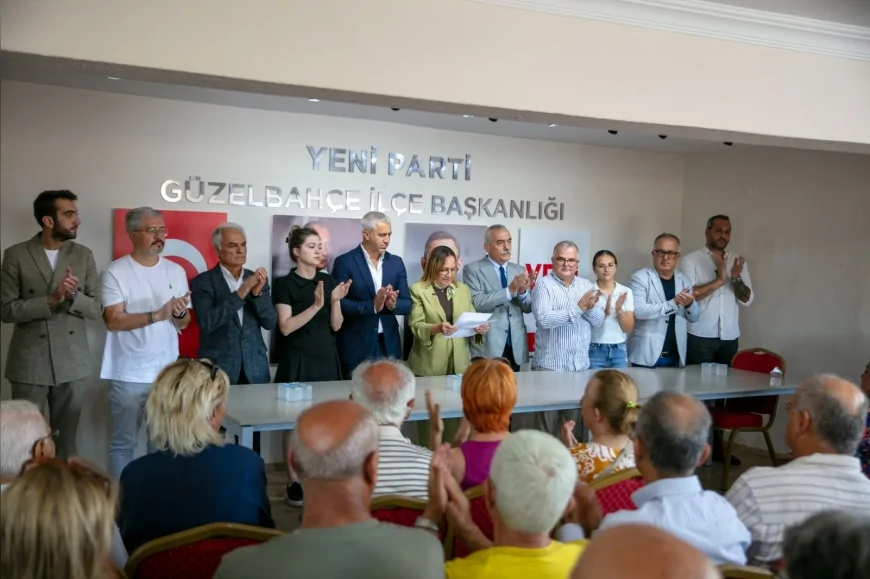 CHP Güzelbahçe Belediye Başkan Vekili Ayşe Akın: “Yeni Parti’de Yürüyüşümüze Aynı Kararlılıkla Devam Edeceğiz”