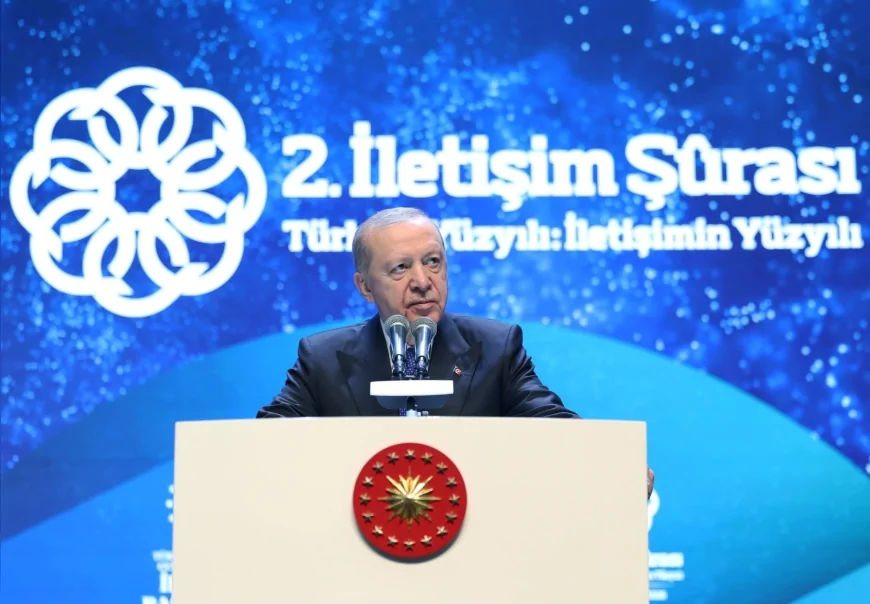 Cumhurbaşkanlığı İletişim Başkanlığı'nın 2. İletişim Şûrası'nda Dokuz Eylül Üniversitesi İletişim Alanındaki Güncel Gelişmeleri Değerlendirdi