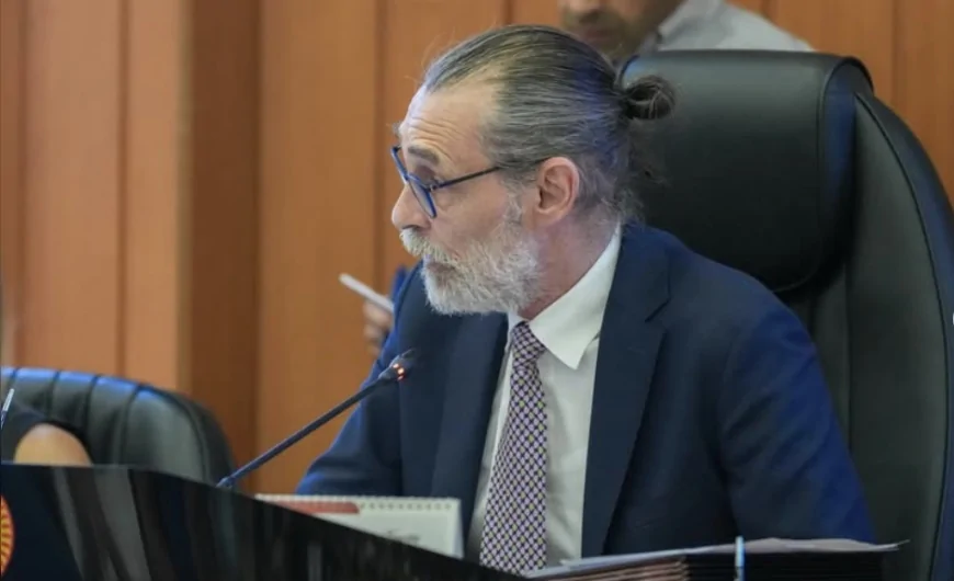 Etimesgut Belediyesi soruşturmasında Belediye Başkanı Erdal Beşikçioğlu dahil 40 şüpheli tutuklandı