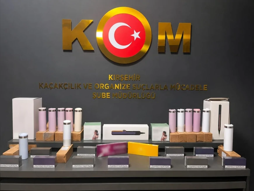 Kırşehir İl Emniyet Müdürlüğü Kaçakçılık Operasyonunda 130 Paket Isıtılmış Tütün Ürünü ve Kaçak Eşya Ele Geçirildi