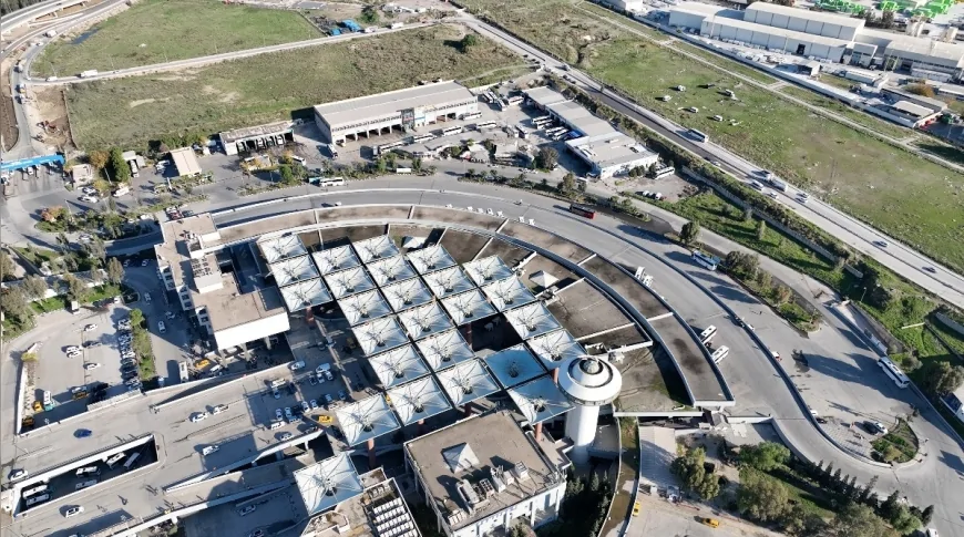 İzmir Büyükşehir Belediyesi İzmir Otogarı davasını kazandı, tahliye sürecindeki tedbir kararı kaldırıldı