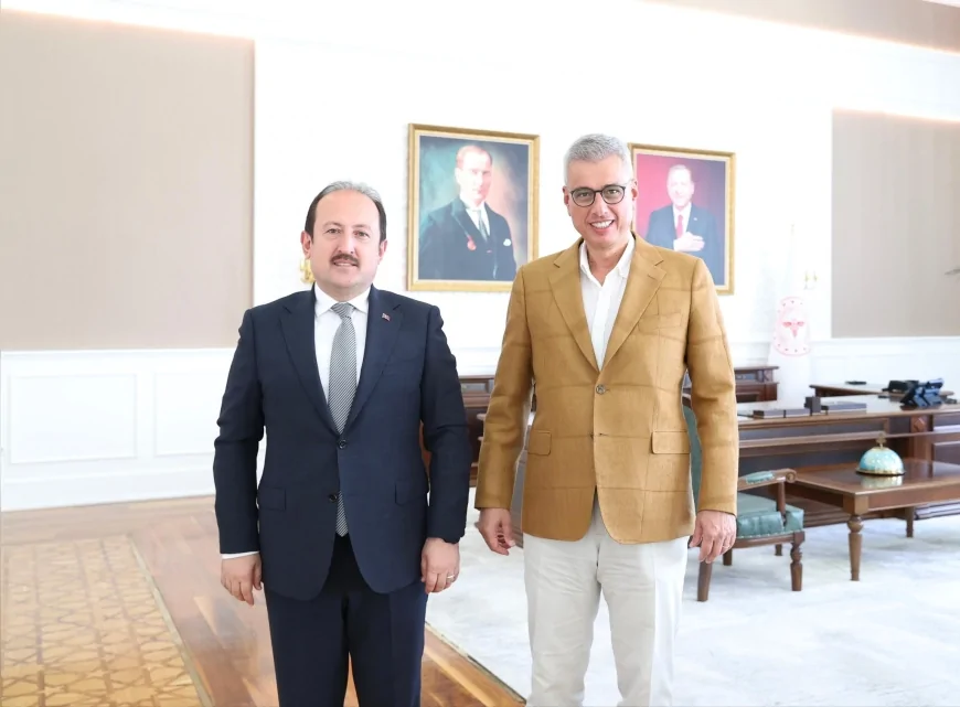 SAĞLIK BAKANI PROF. DR. KEMAL MEMİŞOĞLU: “AFET VE ACİL DURUM SAĞLIK YÖNETİMİNDE ORTAK ÇALIŞMALARI DEĞERLENDİRDİK”