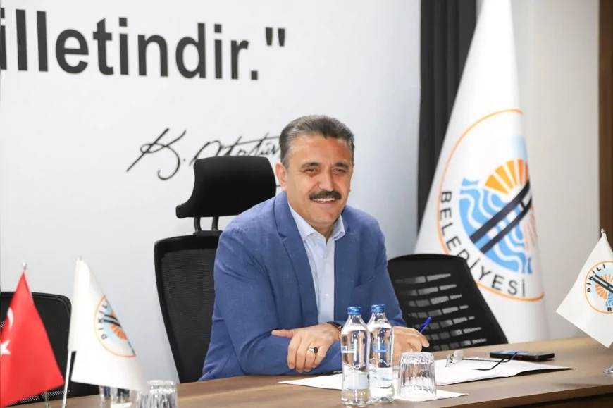 Dikili Belediye Başkanı Adil Kırgöz: “Cumhuriyet Meydanı kentimizin ortak hafızası olacak”