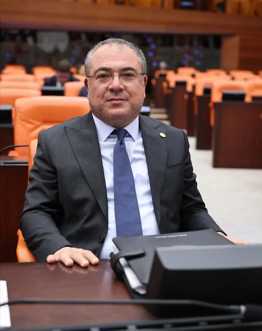YENİ Parti Aydın Milletvekili Evrim Karakoz: “Yangın Bölgesi Derhâl Afet Bölgesi İlan Edilmeli”