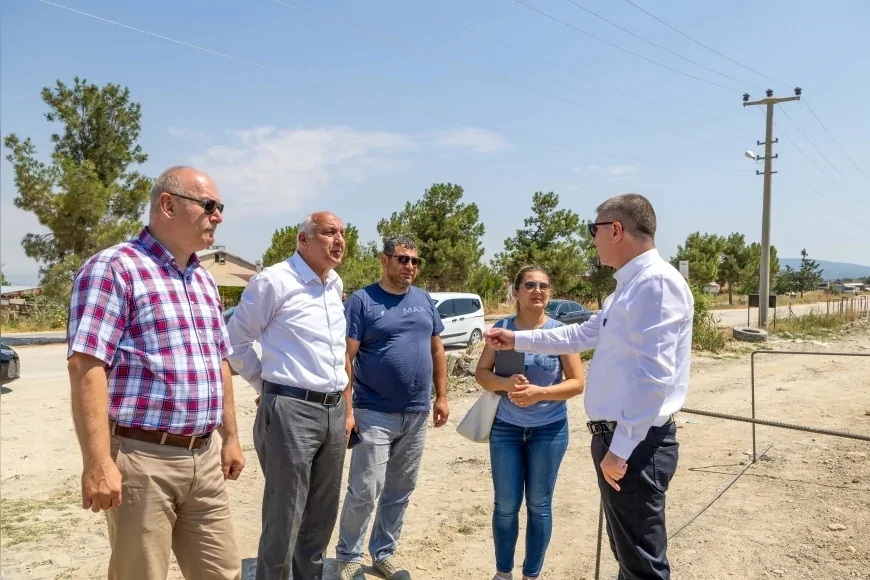 Burdur Belediye Başkanı Ali Orkun Ercengiz: “Hedefimiz Oto Galericiler Sitesi’ni Yeni Yılda Hizmete Sunmak”