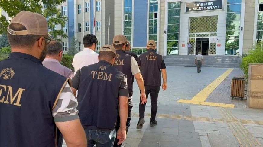Kırşehir İl Emniyet Müdürlüğünden FETÖ Operasyonu: 8 Şüpheli Gözaltına Alındı, 1 Kişi Tutuklandı
