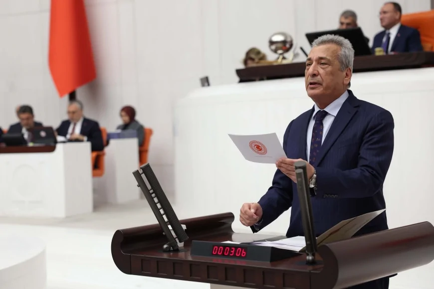 CHP Gaziantep Milletvekili Hasan Öztürkmen TBMM’de Gaziantep’in sorunlarını ve güncel gündemi peş peşe yaptığı konuşmalarla Meclis’e taşıdı