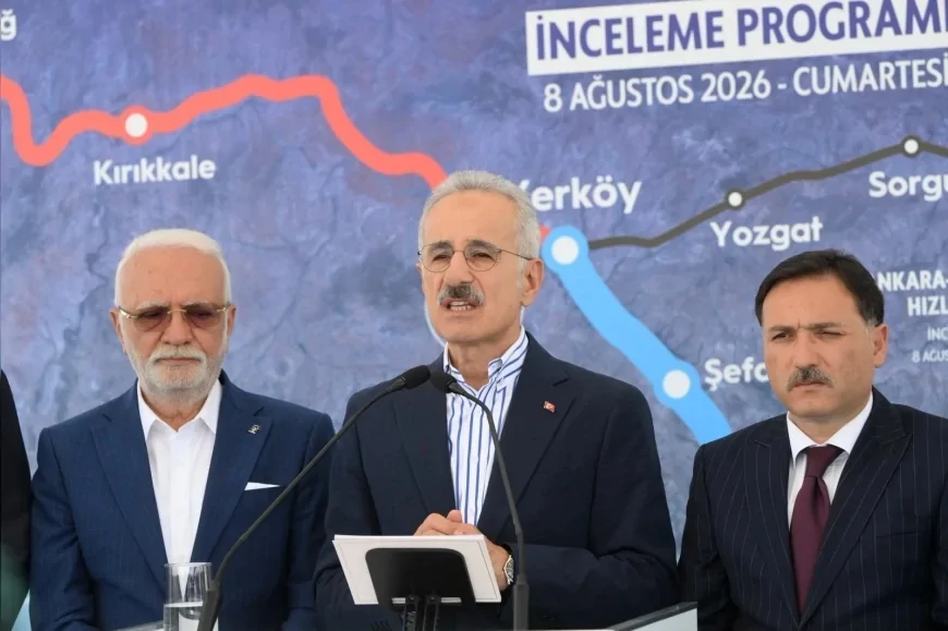 Ulaştırma ve Altyapı Bakanı Abdulkadir Uraloğlu: “Ankara-Kayseri arası 1 saat 45 dakikaya düşecek”