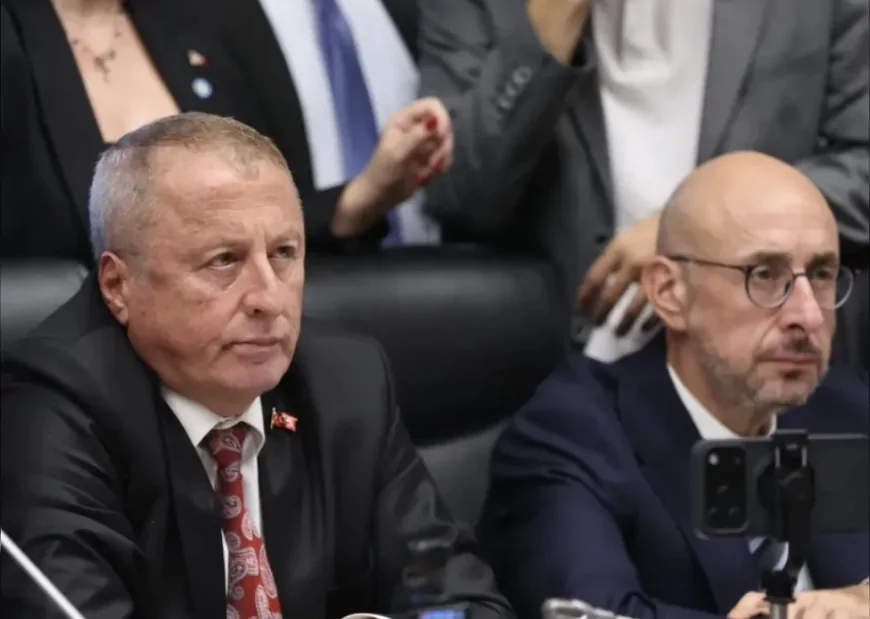 İYİ Parti Milletvekilleri Hakan Şeref Olgun ve Uğur Poyraz’dan Millî Dayanışma ve Toplumsal Bütünleşme Kanun Teklifi’ne kapsamlı itiraz