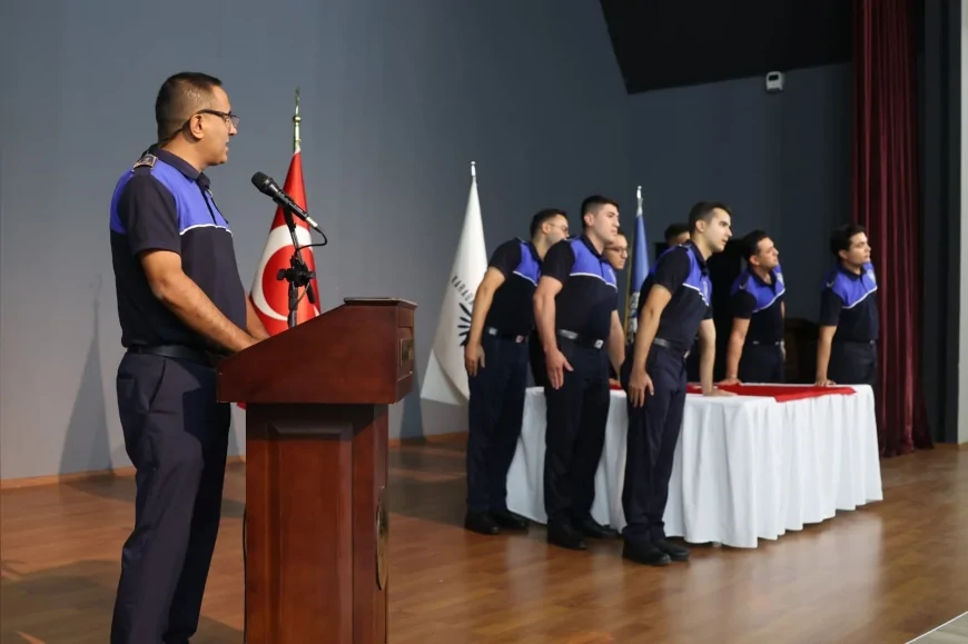 Karabağlar Belediye Başkanı Helil Kınay: “Belediyenin ve devletin güven veren yüzü olacaksınız”
