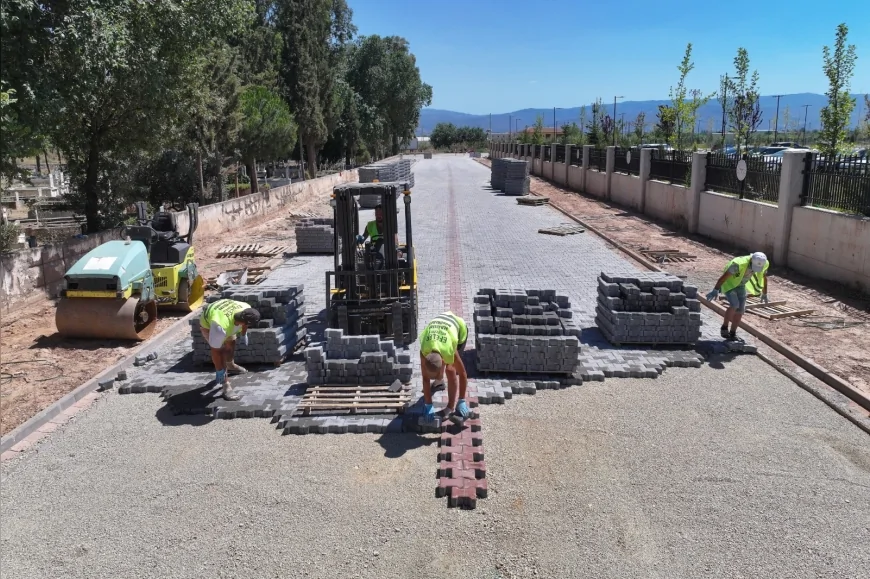 Efeler’de Gazipaşa İlkokulu ve Şehir Hastanesi güzergâhlarında 25 bin metrekarelik yol yenileme çalışması tamamlandı