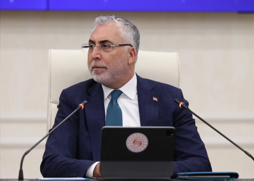 Çalışma ve Sosyal Güvenlik Bakanı Prof. Dr. Vedat Işıkhan: “848 bine yakın işe yerleştirmeye aracılık ettik”