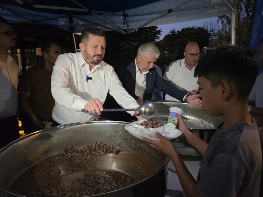 AK Parti Balıkesir İl Başkanı Mehmet Aydemir: “Sındırgı’mızı hiçbir zaman yalnız bırakmadık, el ele her zorluğu aştık”