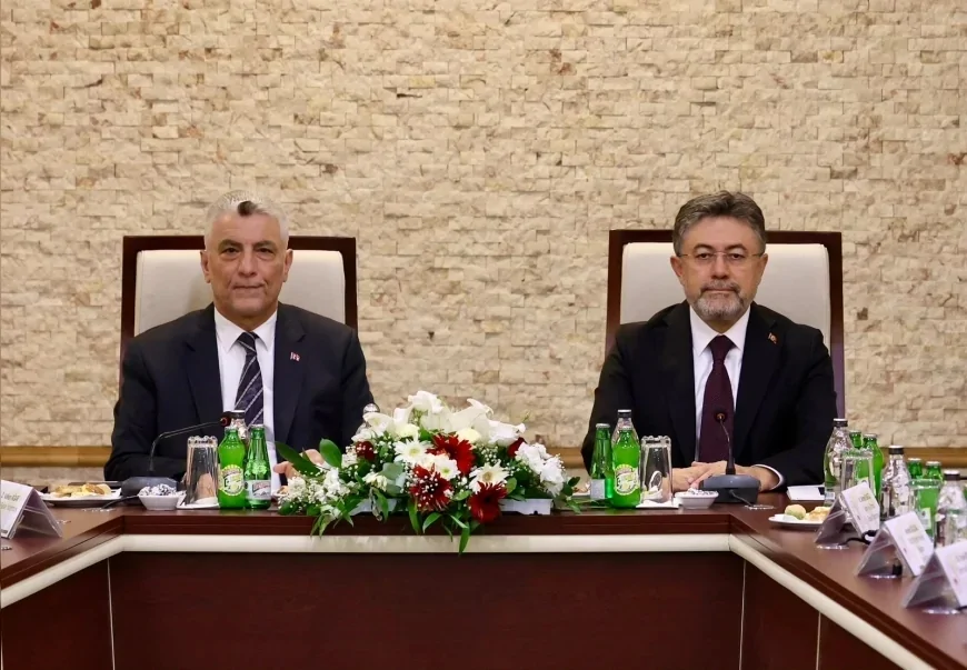 Ticaret Bakanı Ömer Bolat: “Buğdaydan ekmeğe tedarik zincirinde piyasa dengelerini korumaya devam edeceğiz”
