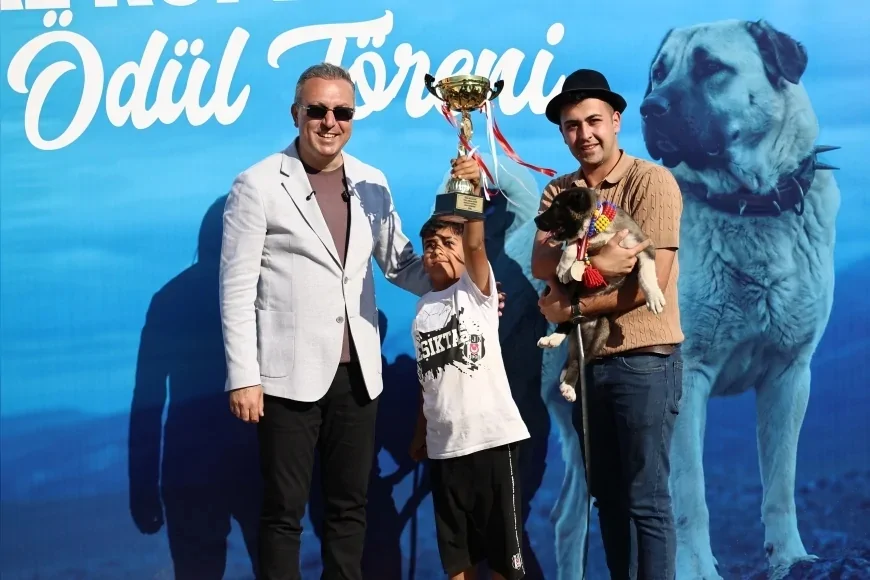 Sivas’ta Gurbetçi Buluşmaları ve Gastronomi Festivali binlerce kişiyi üç gün boyunca aynı coşkuda buluşturdu