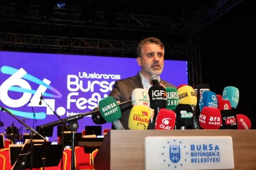 Bursa’da 64. Uluslararası Bursa Festivali 100 bine yakın sanatseveri 21 günde etkinliklerle buluşturdu