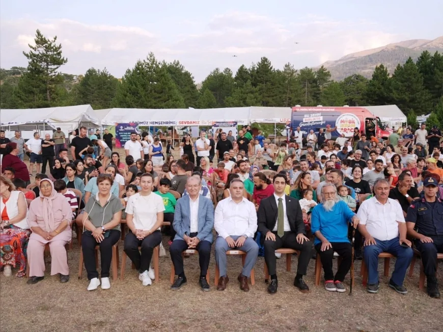 Denizli’de Topuklu Yaylası’nda Gökyüzü Gözlem Şenliği başladı, astronomi tutkunları Perseid Meteor Yağmuru için buluştu