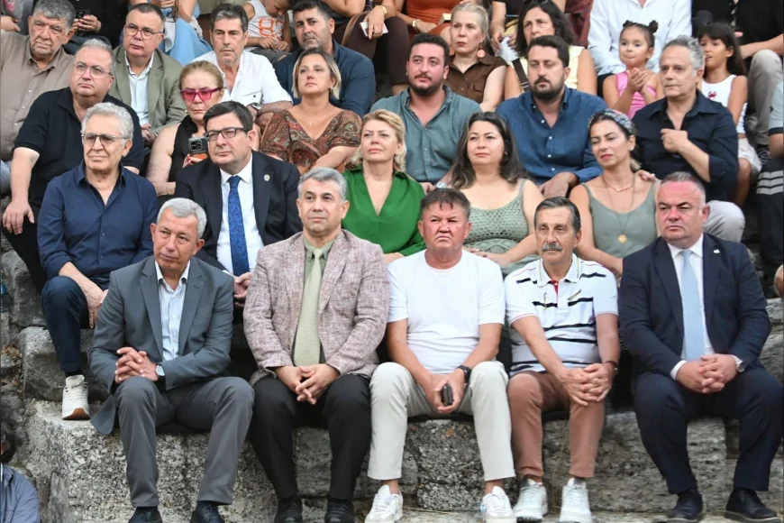 Tepebaşı Belediye Başkanı Dt. Ahmet Ataç: “Kültürün, sanatın ve barışın insanları bir araya getiren gücünü hissettik”