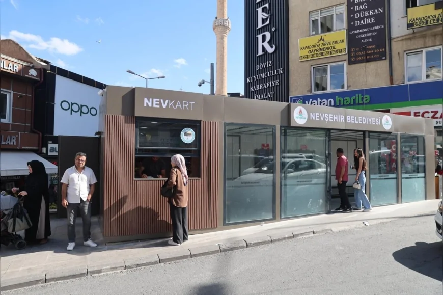 Nevşehir Belediyesi Akıllı Durak’ta NevKart Dolum Noktasını Hizmete Açtı, Vatandaşlara Kolaylık Sağlandı
