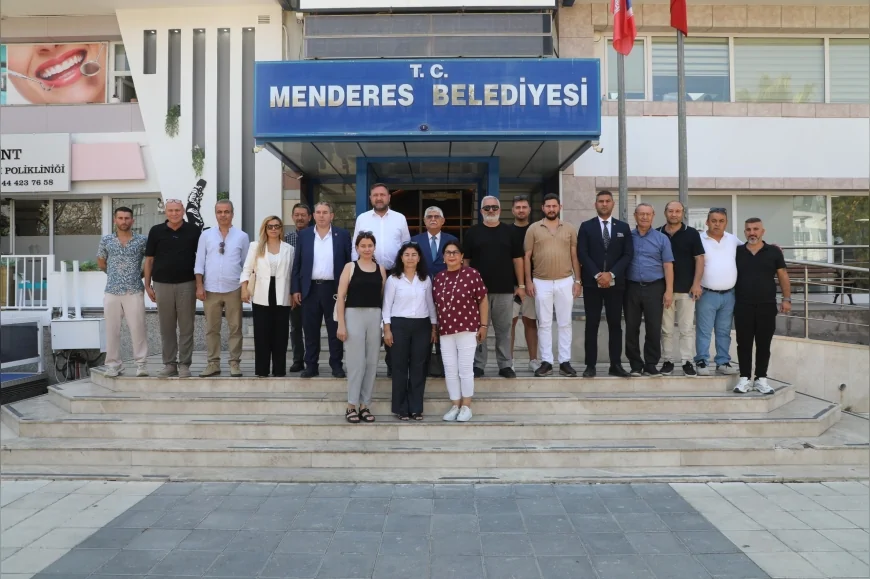 CHP İzmir İl Başkanı Utku Gümrükçü: “Milli iradeye saygı, CHP adayının desteklenmesini gerektirir”