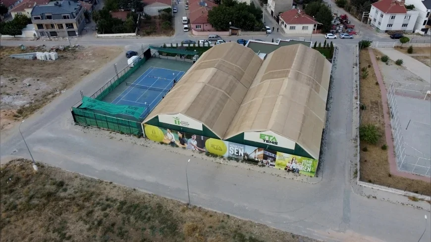 Tepebaşı Belediyesi Destekli 4. Geleneksel Kurtuluş Kupası Tenis Turnuvası Eskişehir’de Başladı
