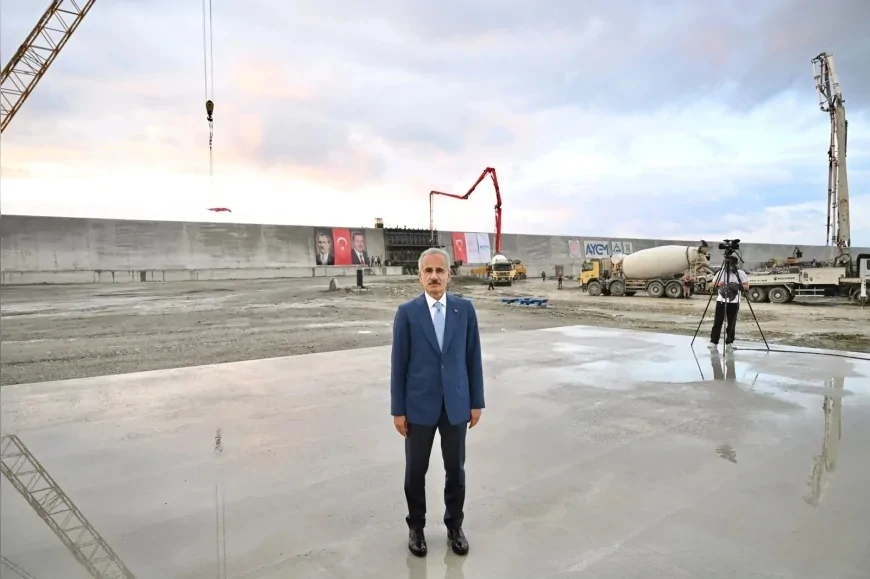 Ulaştırma ve Altyapı Bakanı Abdulkadir Uraloğlu: “İyidere Lojistik Limanı’nda yüzde 82 fiziki gerçekleşmeye ulaştık”