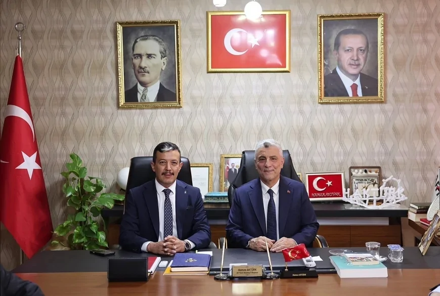Ticaret Bakanı Ömer Bolat: “Aksaray’ın geleceği ve şehrin ihtiyaçlarına ilişkin değerlendirmelerde bulunduk”