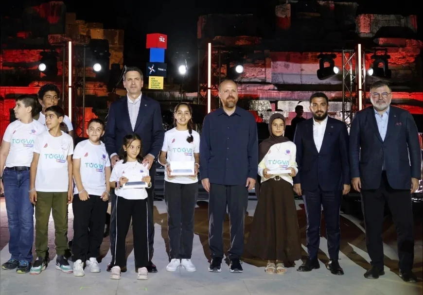 Enerji ve Tabii Kaynaklar Bakanı Alparslan Bayraktar: “Türkiye'yi enerjide bağımsız kılma hedefi doğrultusunda kararlılıkla yürüyoruz”