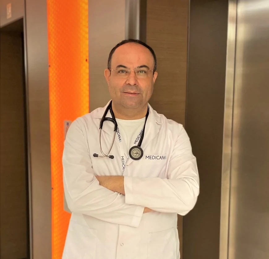 Medicana Kardiyoloji ve İç Hastalıkları Uzmanı Prof. Dr. Abdi Sağcan: “Sıklaşan ve bayılmaya neden olan belirtiler mutlaka araştırılmalıdır”
