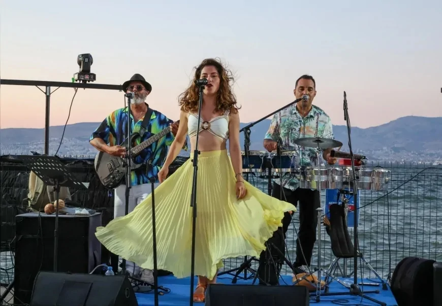 İzmir Marina’da Marina Geceleri ağustosta Latin ritimleri ve 80’ler 90’lar şarkılarıyla sürecek