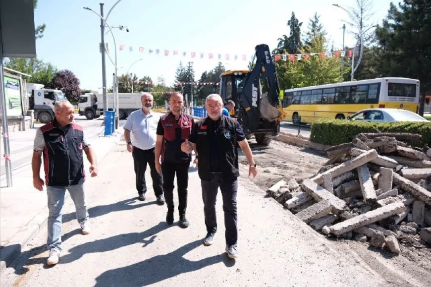 Çorum Belediye Başkanı Dr. Halil İbrahim Aşgın: “Gazi Caddesi’nde zor bir işi kısa sürede tamamlıyoruz”