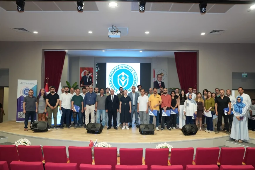 İstiklal Bilim ve Teknoloji Üniversitesi Rektörü Prof. Dr. İsmail Bakan: “Bu üniversitenin kuruluş hikayesinin kahramanısınız”
