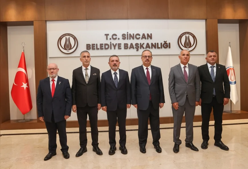 Ankara Valisi Yakup Canbolat Sincan’da yatırımları ve projeleri yerinde inceledi, esnaf ve şehit ailesini ziyaret etti