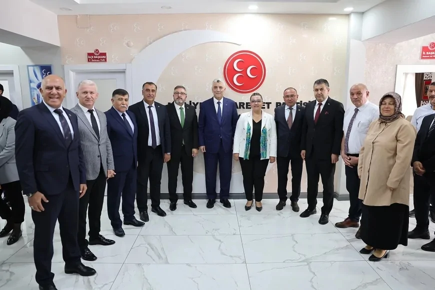 Ticaret Bakanı Ömer Bolat: “Kütahya’nın kalkınma yolculuğunda atılabilecek adımları istişare ettik”