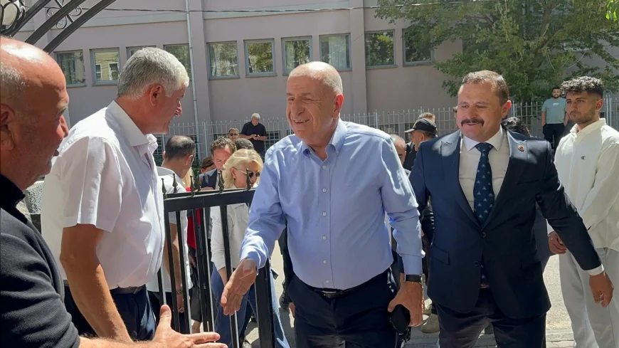 Zafer Partisi Genel Başkanı Prof. Dr. Ümit Özdağ Sincan Şoförler ve Otomobilciler Esnaf Odası Başkanı İsa Yalçın ile Görüştü