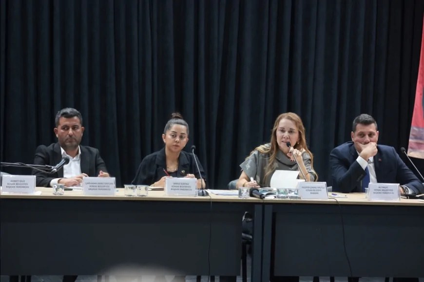 Konak Belediye Başkanı Nilüfer Çınarlı Mutlu: “Doğal gazı olmayan mahalle kalmasın diye gövdemizi ortaya koyduk”