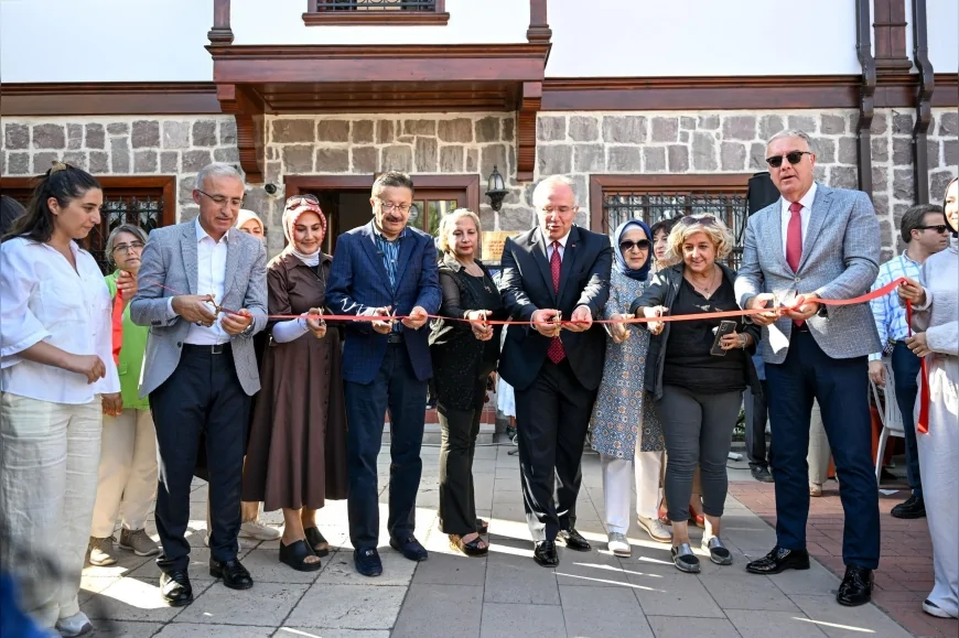 Altındağ Belediye Başkanı Dr. Veysel Tiryaki: “Geleneklerimiz yaşadıkça kültürel hafızamız güçlenir