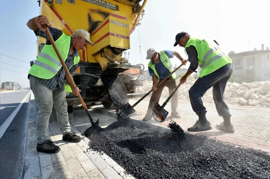 Bursa Büyükşehir Belediyesi, Atlıçayır Bulvarı’na 800 metrelik bisiklet yolu kazandırdı