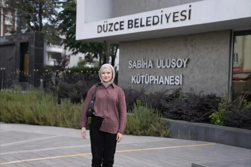 Düzce’de Kütüphaneden Türkiye Derecesine Uzanan Başarı: Ravza Yıldırım, Hukuk Fakültesine Tam Burslu Yerleşti