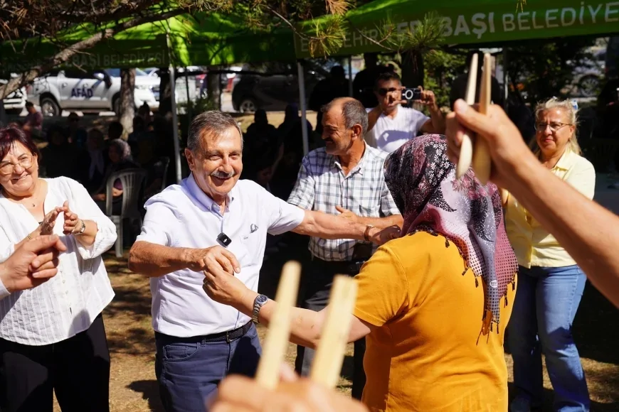 Tepebaşı Belediye Başkanı Dt. Ahmet Ataç: “Şirintepe’de bugün gördüğümüz bu coşku, dayanışmanın ve mahalle kültürünün kıymetini gösteriyor”