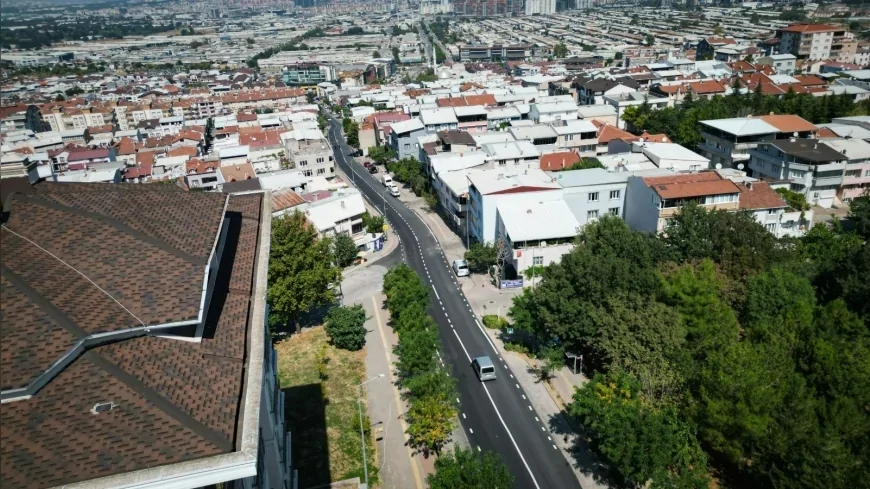 BÜYÜKŞEHİR BELEDİYESİ, NİLÜFER’DE DUMLUPINAR CADDESİ’Nİ YENİLEYEREK ULAŞIMI DAHA GÜVENLİ HALE GETİRDİ