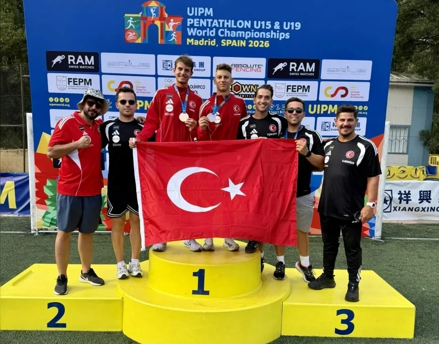 Bursa Büyükşehir Belediyespor sporcusu Muhammed Emir Kurtulan, Madrid’de dünya üçüncüsü oldu