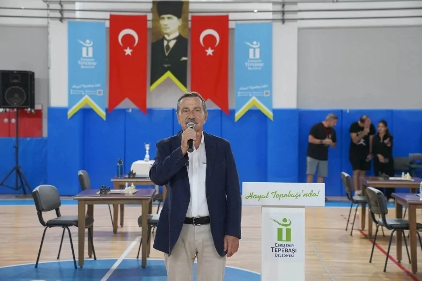 Tepebaşı Belediye Başkanı Ahmet Ataç: “Satranç; sabrı, düşünmeyi, doğru zamanda doğru karar vermeyi öğreten çok kıymetli bir spor”